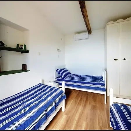 Stone House 3* 斯塔利格拉德-帕克利尼卡
